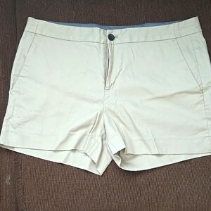 Banana Republic Shorts Size 12 Beige